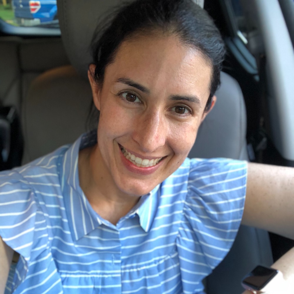 Meet your Posher, Nicole
